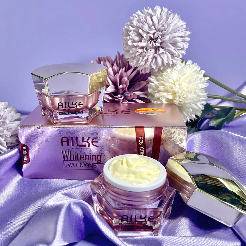 Lightening Anti-Wrinkle Face Cream With Collagen